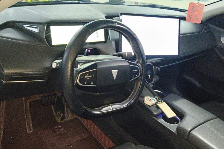 Used Deepal SL03 2022 1.5L 1200 Extended-Range Version Center Console