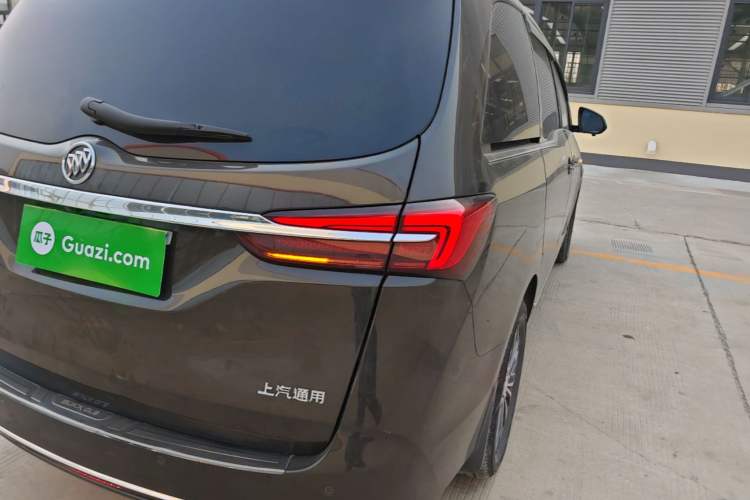 Used Buick GL8 2021 Land Cruiser Executive Class 652T Luxury Model Right Rear Taillight