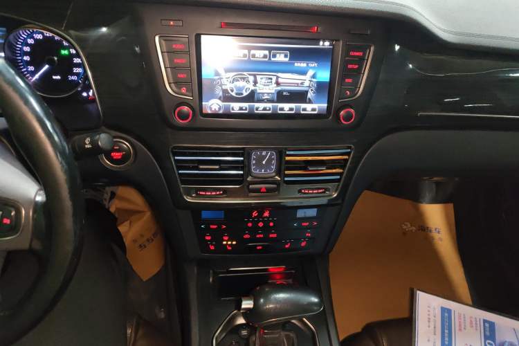 Used Hongqi H7 2018 2.0T Elite Edition
