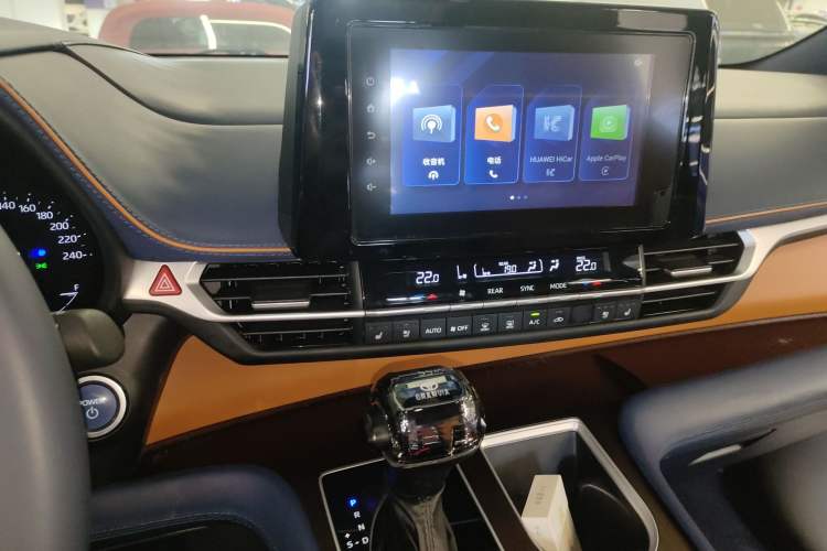 Used Toyota Sienna 2023 2.5L Hybrid Comfort Edition