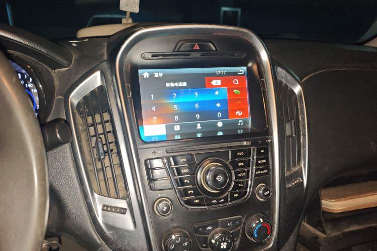 Used JMC Yuhu 5 2018 2.4T Classic Edition Diesel Manual Two-Wheel Drive Luxury Long-Wheelbase JX4D24A5L