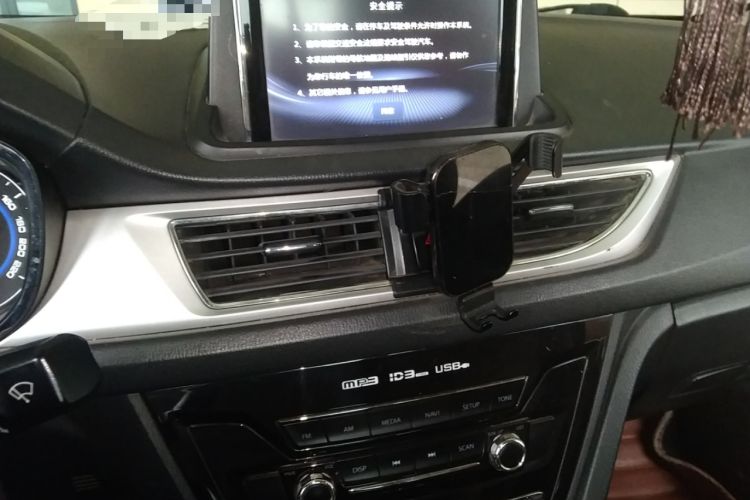 Used CHANGAN Alsvin V7 2015 1.6L Manual Enjoyment Model China IV Standard Audio And AC Panel