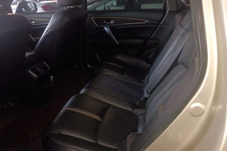 Used Honda UR-V 2020 370TURBO Two-Wheel Drive Luxury Edition