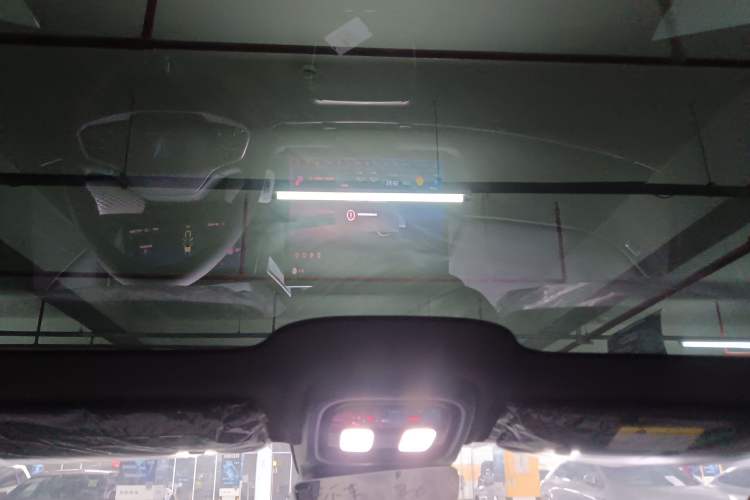 Used Deepal SL03 2025 Revised Version Range-Extended Elite Edition
