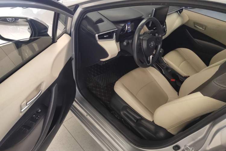 Used Toyota Corolla 2021 1.2T S-CVT Luxury Edition