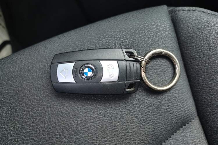 Used BMW X1 2013 sDrive18i Leading Model