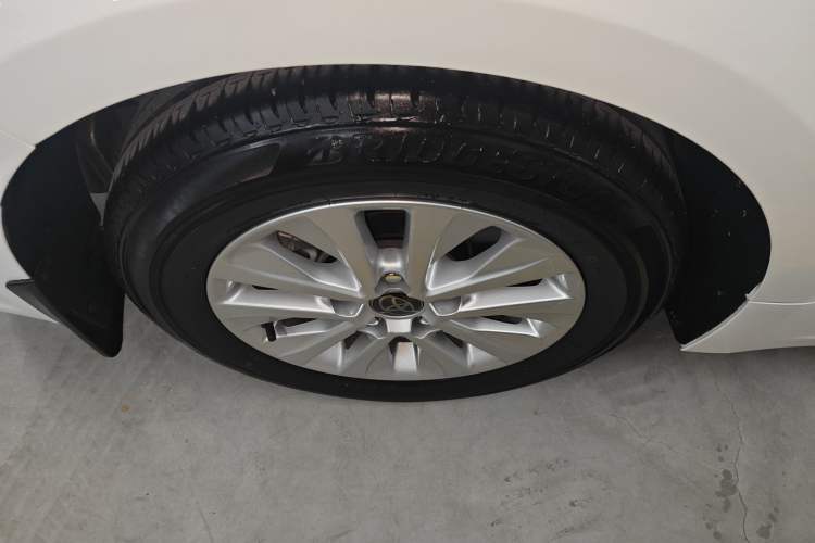 Used Toyota Corolla 2023 1.8L Smart Electric Hybrid Dual-Motor Pioneer Edition