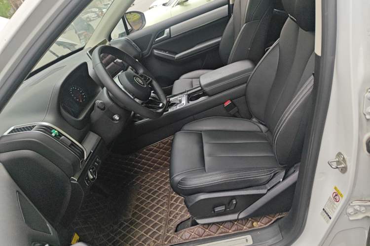 Used BYD Tang 2018 2.0T Automatic Smart Connect Prestige 7-Seater China V Standard Left Front Seat