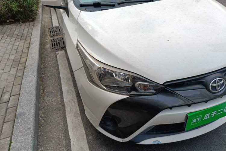 Used Toyota YARiS L Zhi Xuan 2020 1.5L CVT Leading Edition Right Front Headlight