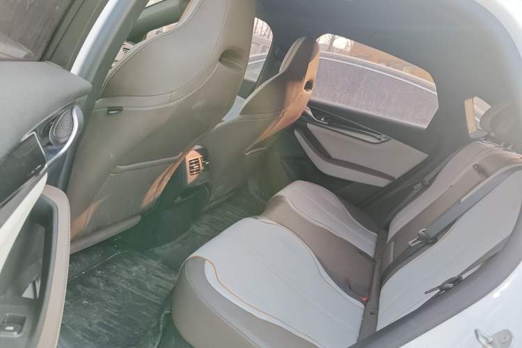 Used BYD Qin PLUS 2023 Champion Edition DM-i 120KM Beyond Model
