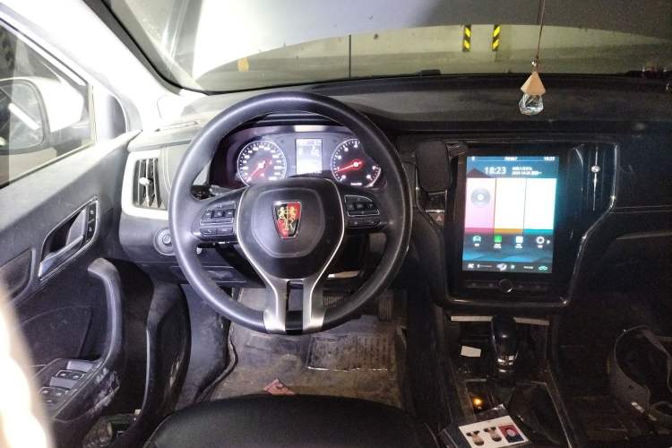 Used Roewe i6 2019 PLUS 1.6L CVT 4G Connected Flagship Deluxe Edition Steering Wheel