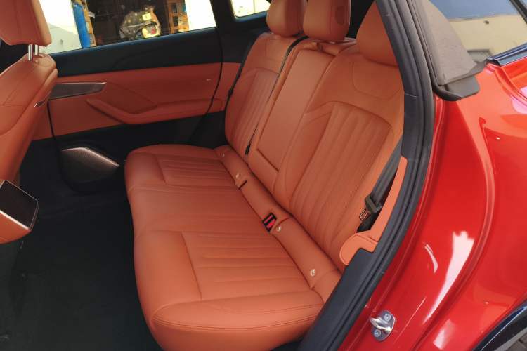 Used ONVO L60 2024 60 kWh Rear-Drive Version
