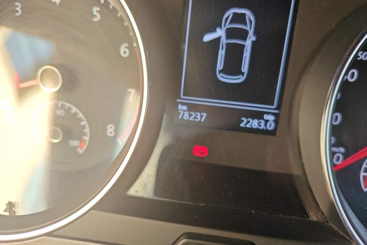 Used Volkswagen Golf 2014 1.4TSI Automatic Luxury Model