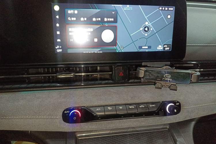 Used GAC Trumpchi EMPOW 2024 400T Automatic Yingbao R PRO Edition