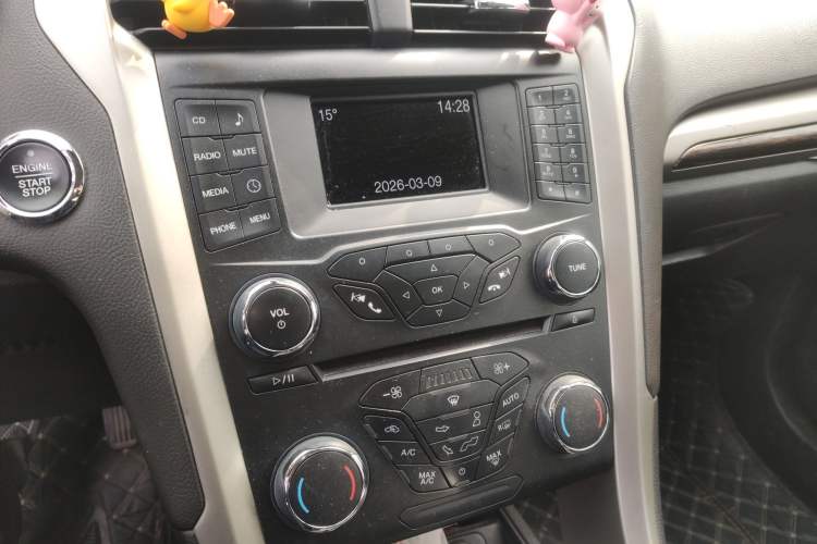 Used Ford Mondeo 2013 2.0L GTDi 200 Fashion Edition