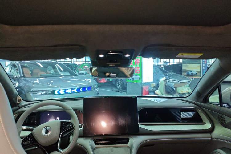 Used Denza N7 2023 Long-Range Performance Edition