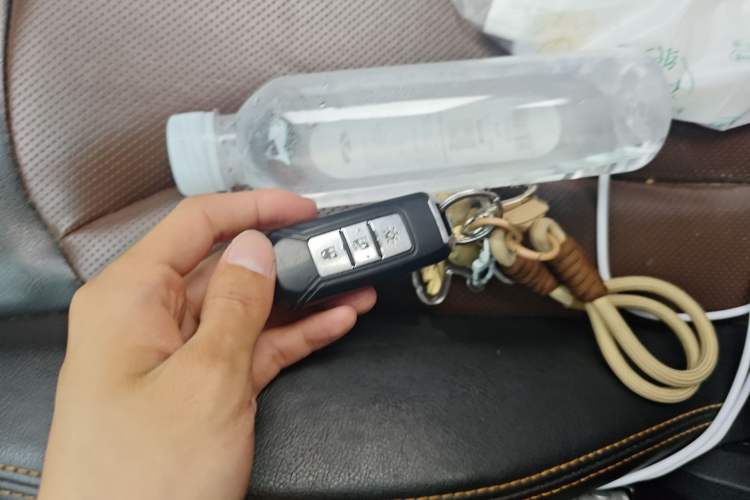 Used SWM X7 2020 2.0L Manual Elite Version 7 Seats
