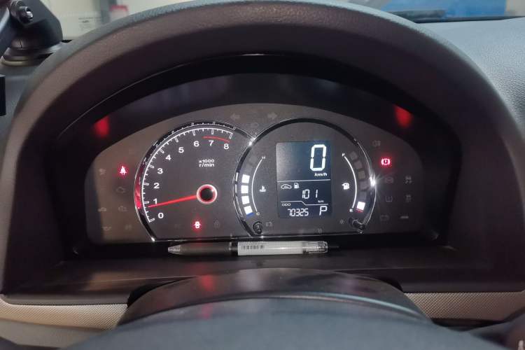 Used Roewe 350 2014 1.5L Automatic Xunyue Version Instrument Cluster
