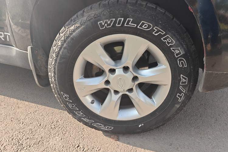 Used Land X8 2014 Explorer Edition 2.0T Gasoline 4x4 Ultra-Luxury Model