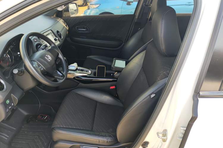 Used Honda XR-V 2017 1.8L EXi CVT Comfort Version
