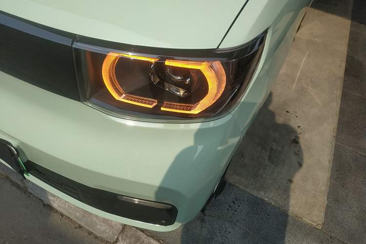 Used Wuling Hongguang MINIEV 2021 Macaron Premium Model – Lithium Iron Phosphate