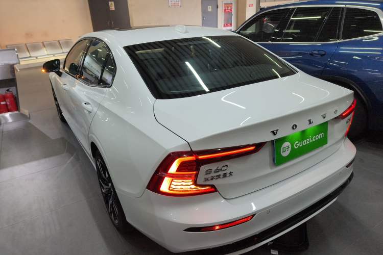 Used Volvo S60 2025 B5 Zhiya Sport Edition