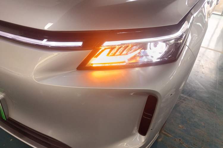 Used Landian E5 PLUS 2025 165 km Long-Range Version Pro 7-Seater