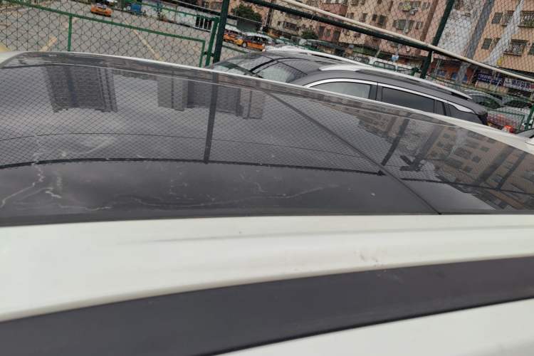 Used Venucia T60 2020 1.6L CVT Smart Drive Version China VI Standard Roof