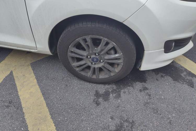 Used Ford Fiesta 2013 Hatchback 1.5L Automatic Fashion Edition