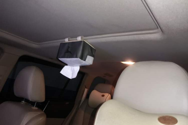 Used Toyota Highlander 2012 2.7L Two-Wheel Drive 7-Seater Luxury Edition