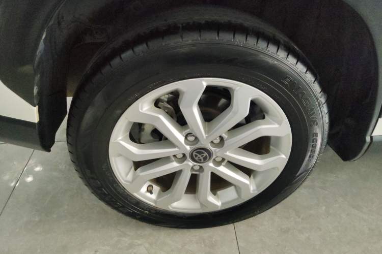 Used Toyota FRONTLANDER 2022 2.0L CVT Leading Edition Right Rear Wheel Hub