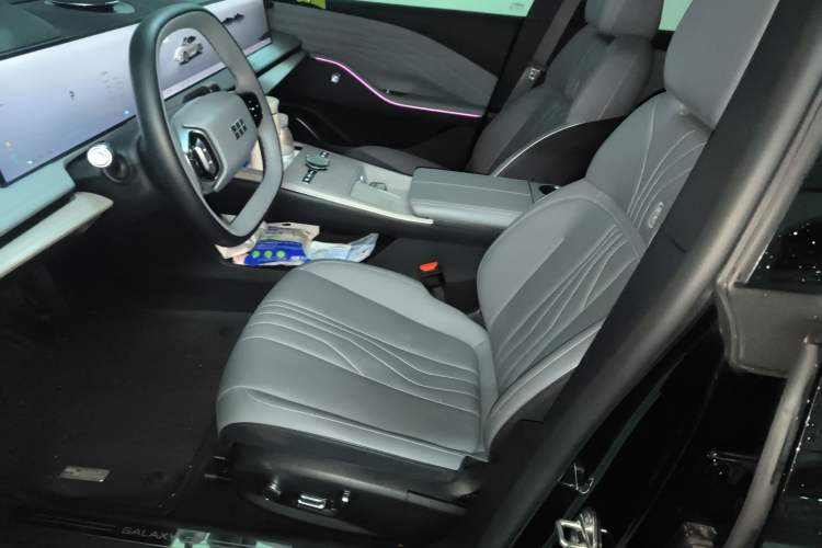 Used Geely Galaxy E8 2024 550 km Range Rear-Drive MAX