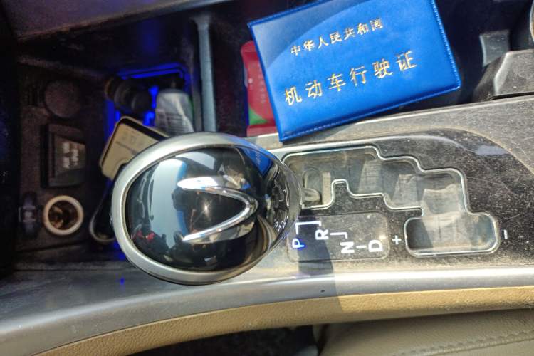 Used Hyundai Sonata 2011 2.0L Automatic Luxury Edition
