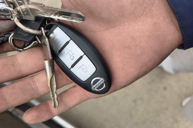 Used Nissan Murano 2015 2.5L XL Two-Wheel Drive Smart Edition Vehicle Key