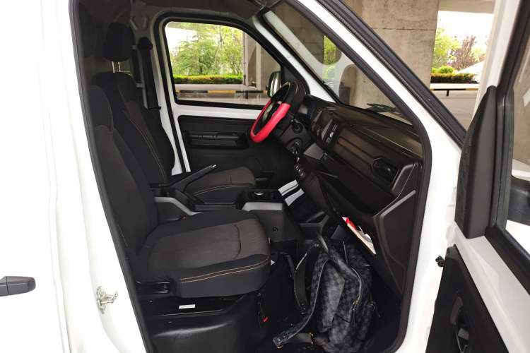 Used Karry Jiangtun 2022 Jiangshun No.1 Ultra-Performance Edition by Guoxuan Hi-Tech Right Front Seat