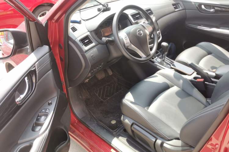 Used Nissan Tiida 2021 1.6L CVT Cool Edition