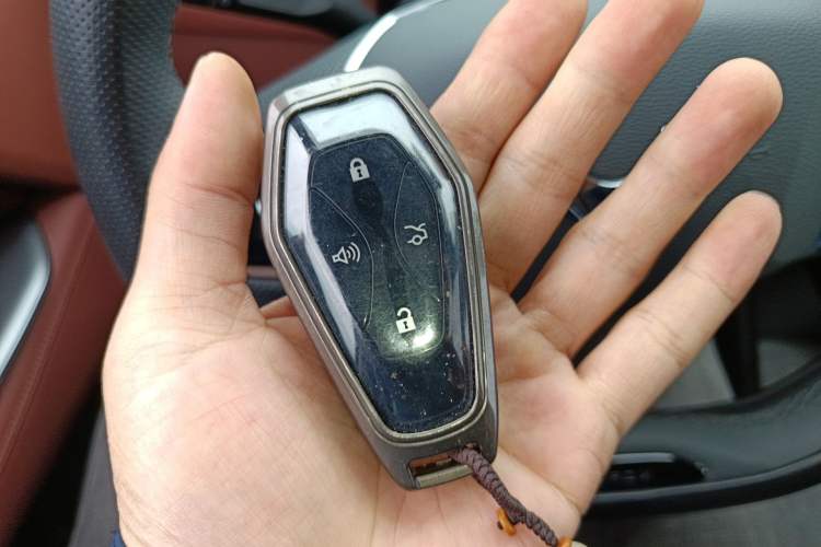 Used ARCFOX Alpha T5 2026 Model Pure Electric 560 Intelligent Enjoyment Version
