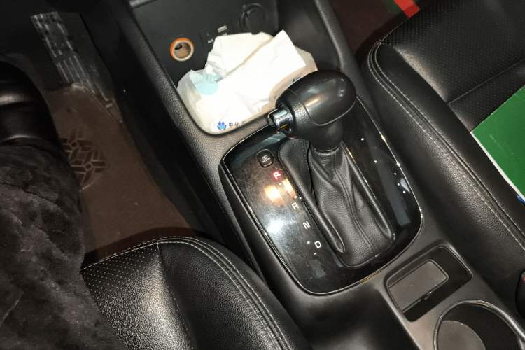 Used Kia K3 2016 1.6L Automatic with Sunroof
