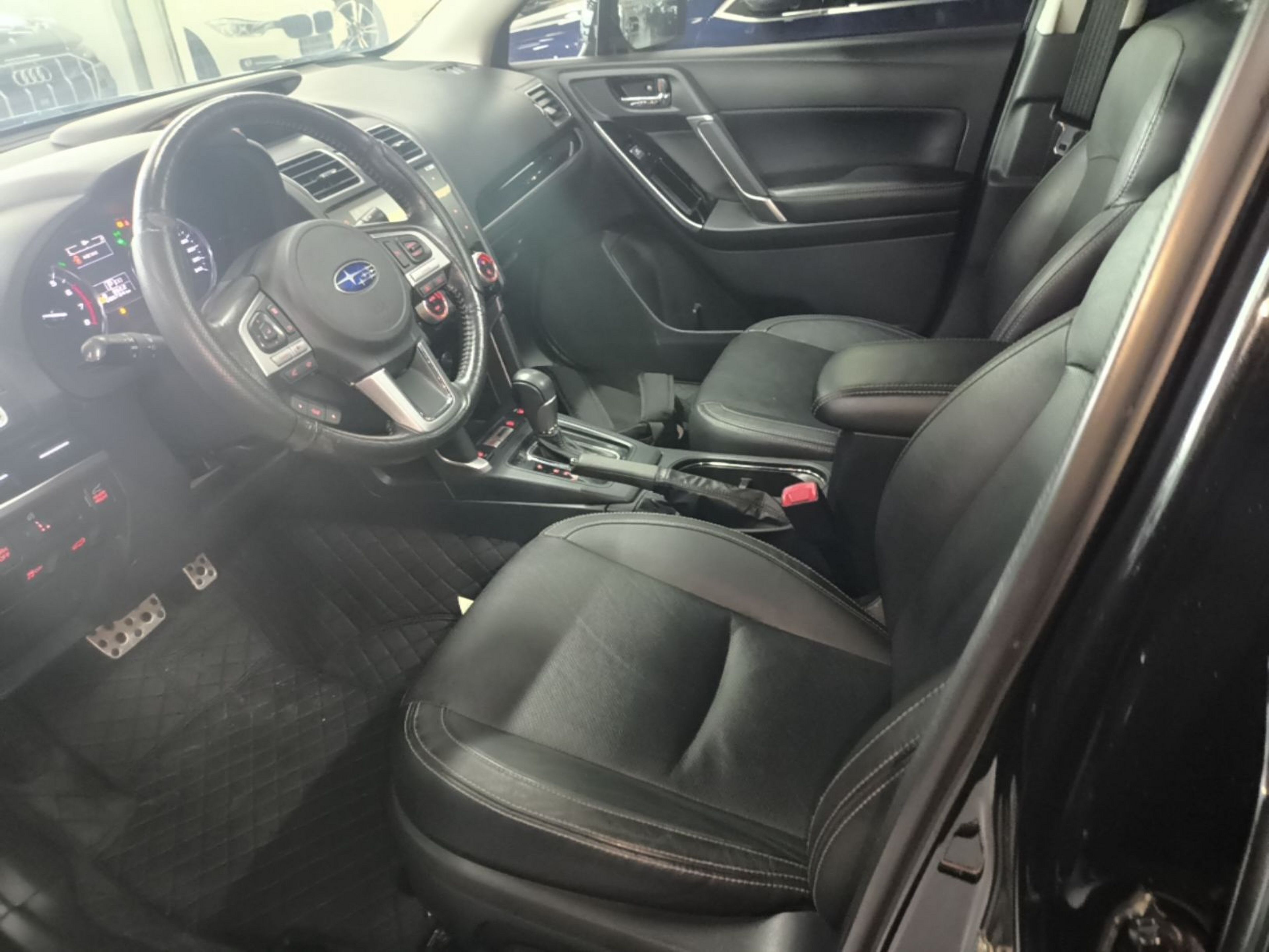 Interior delantero