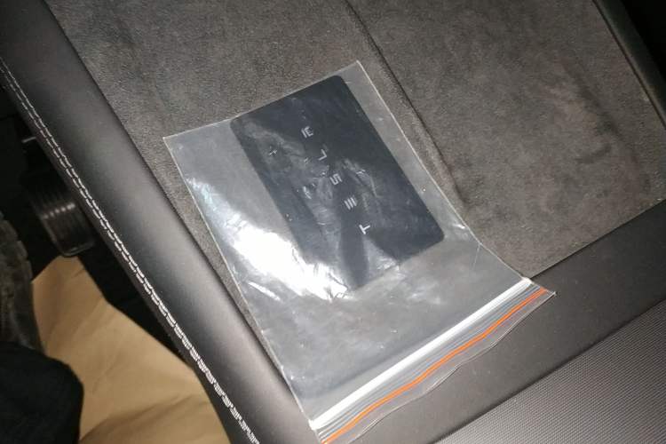 Used Tesla Model 3 2025 Model Revised Rear-Wheel-Drive Version Interior 1