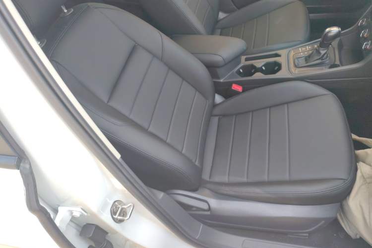 Used Volkswagen Lavida 2022 1.5L Automatic Fashion Edition
