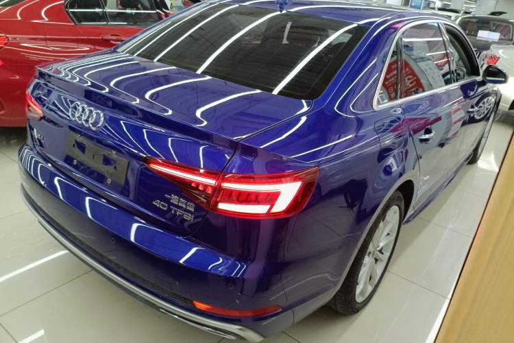 Used Audi A4L 2019 40 TFSI Fashion Edition China VI Emission Standard
