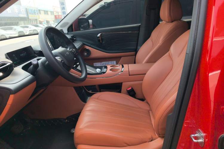 Used AION V 2024 Aion Tyrannosaurus 650 LiDAR Edition