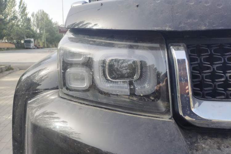 Used BAIC Off-Road BJ40 2018 PLUS 2.3T Automatic Four-Wheel Drive Premium Edition China V
