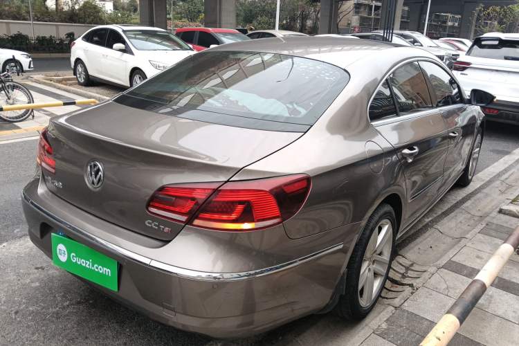 Used Volkswagen FAW-Volkswagen CC 2013 1.8TSI Prestige Model
