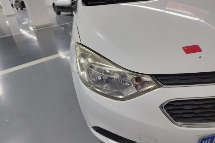 Used Chevrolet Sail 2015 Sail 3 1.3L Manual Ideal Edition Right Front Headlight