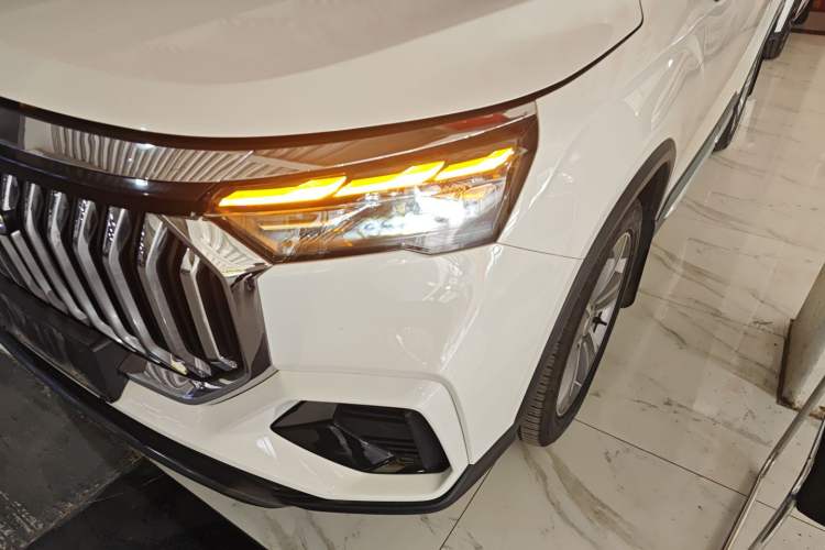 Used Geely Auto Haoyue L 2023 2.0T DCT Flagship Version
