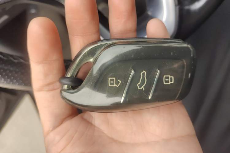 Used Roewe RX5 MAX 2019 300TGI Automatic Smart Cabin Flagship Edition Vehicle Key