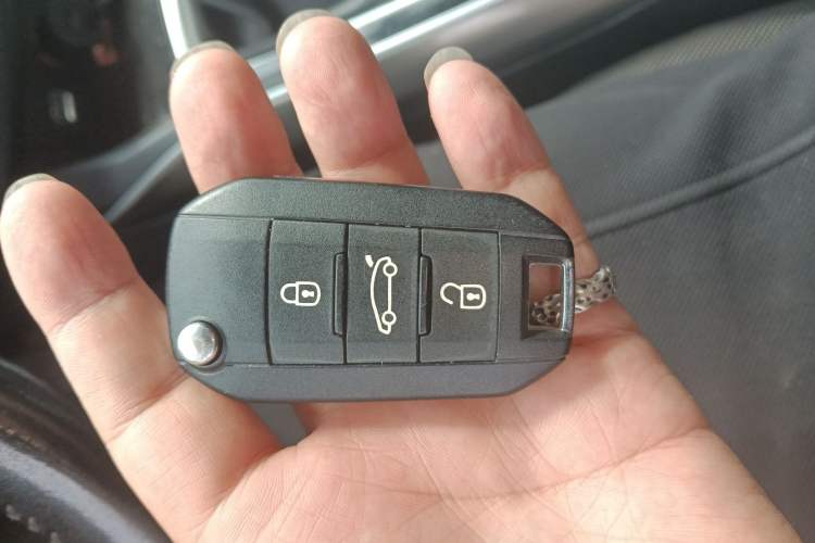 Used Peugeot 408 2014 1.8L Automatic Luxury Edition Vehicle Key