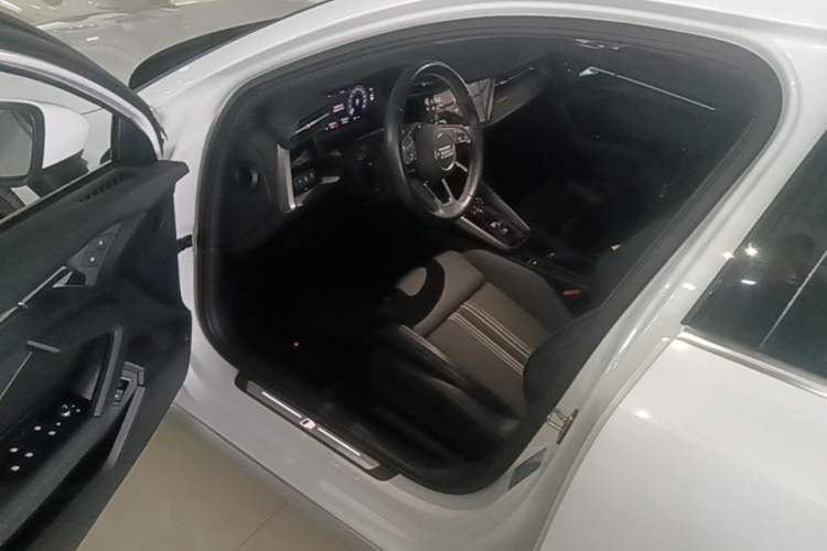 Used Audi A3 2022 Sportback 35 TFSI Fashionable Sports Model
